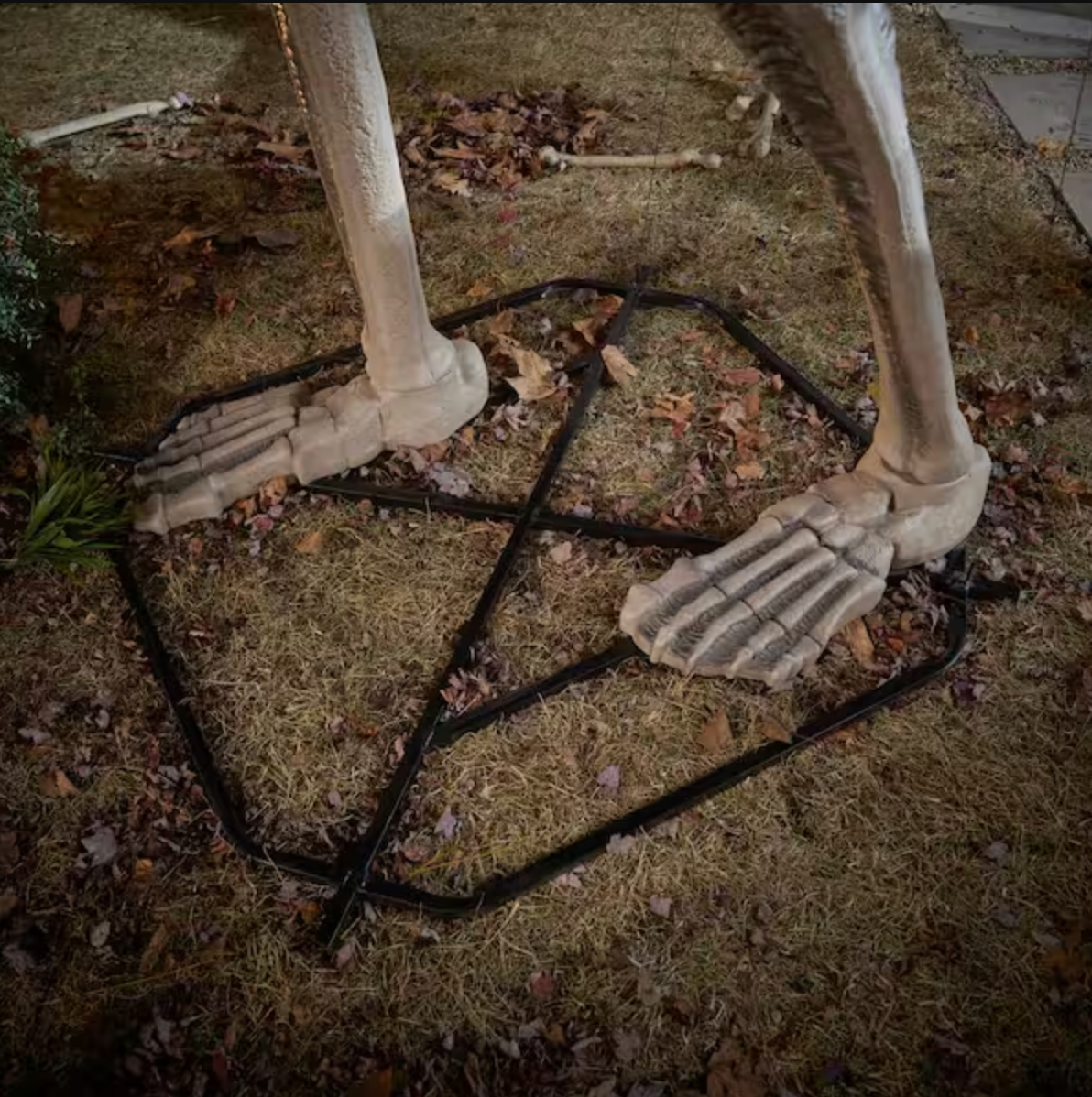 12 ft. Grave & Bones Giant-Sized Skelly with Animated LCD Eyes H5